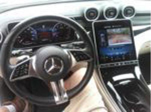 White 2024 Mercedes-Benz GLC 300 4MATIC