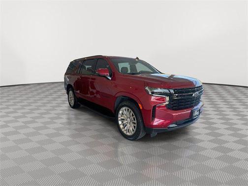 2023 Chevrolet Suburban RST
