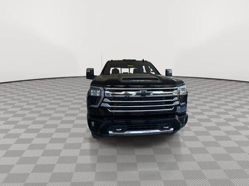 Black 2026 Chevrolet Silverado 3500 High Country