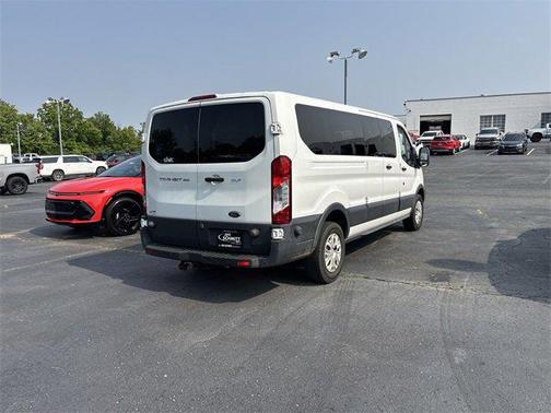 2015 Ford Transit-350 XLT