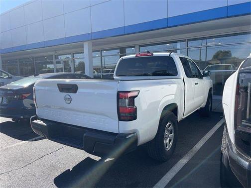 2024 Nissan Frontier S