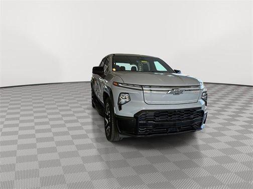 2025 Chevrolet Silverado EV RST