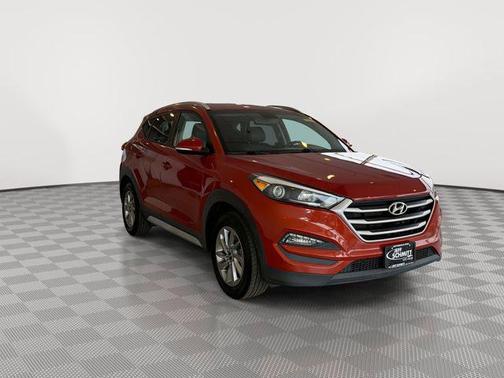 2017 Hyundai TUCSON SE Plus
