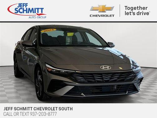 2024 Hyundai ELANTRA Limited