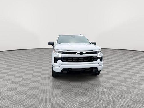 Summit White 2026 Chevrolet Silverado 1500 RST