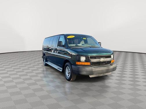 2014 Chevrolet Express 3500 LS