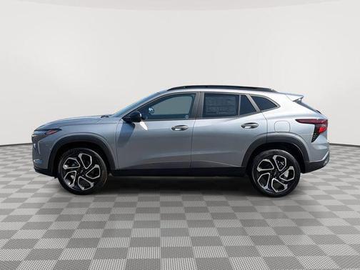 Sterling Gray Metallic 2026 Chevrolet Trax FWD 2RS