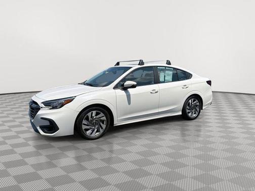 Crystal White Pearl 2024 Subaru Legacy Limited