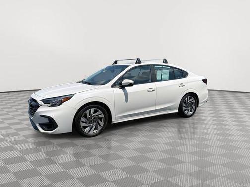 Crystal White Pearl 2024 Subaru Legacy Limited