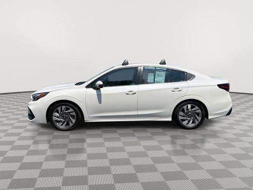 Crystal White Pearl 2024 Subaru Legacy Limited