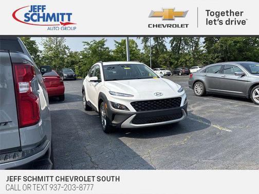 2022 Hyundai KONA SEL