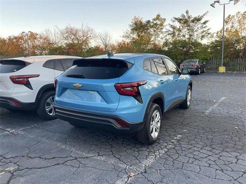 2025 Chevrolet Trax LS