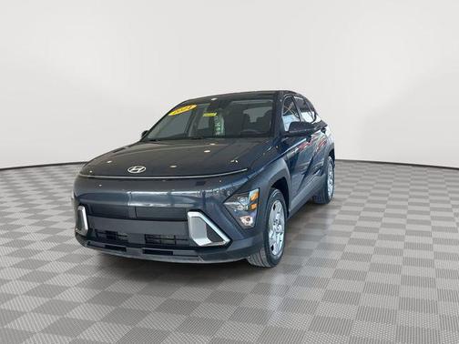 2024 Hyundai KONA SE