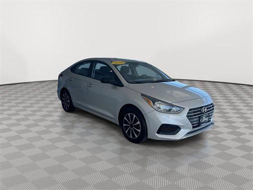 2019 Hyundai Accent SE