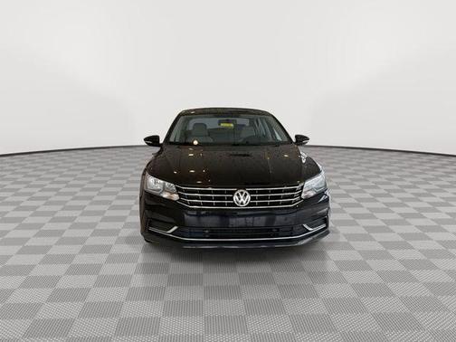 2018 Volkswagen Passat 2.0T S