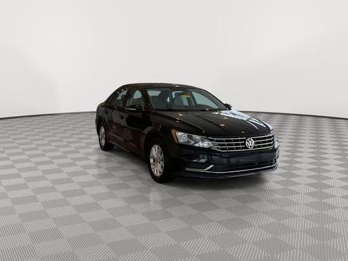 2018 Volkswagen Passat 2.0T S