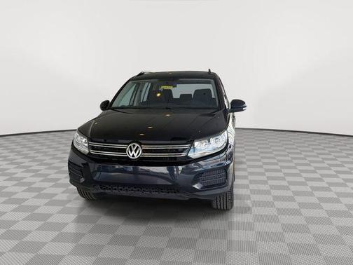 2017 Volkswagen Tiguan Limited 2.0T