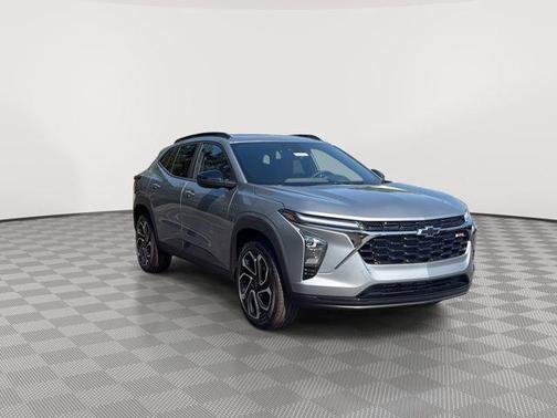 Sterling Gray Metallic 2026 Chevrolet Trax FWD 2RS