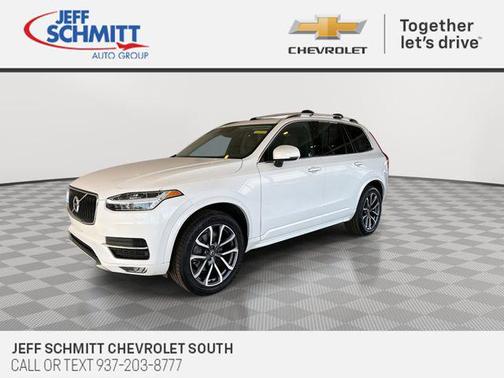 2019 Volvo XC90 T6 Momentum