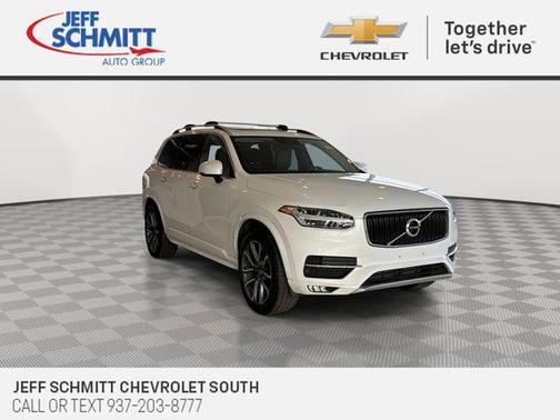 2019 Volvo XC90 T6 Momentum