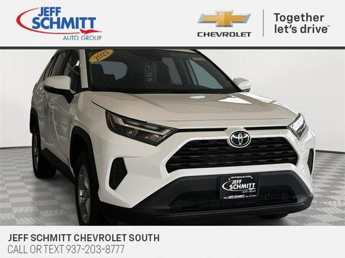 2022 Toyota RAV4 XLE