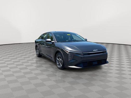 Interstellar Gray 2025 Kia K4 LXS