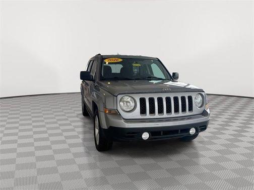 2016 Jeep Patriot Latitude