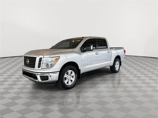 2019 Nissan Titan SV