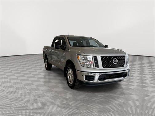 2019 Nissan Titan SV