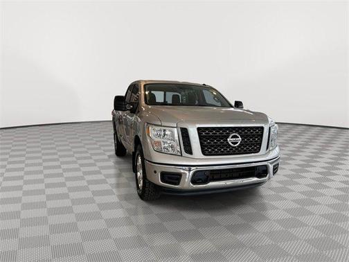 2019 Nissan Titan SV