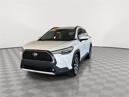 2022 Toyota Corolla Cross XLE
