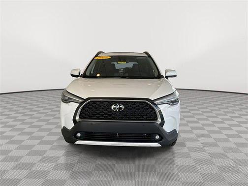 2022 Toyota Corolla Cross XLE