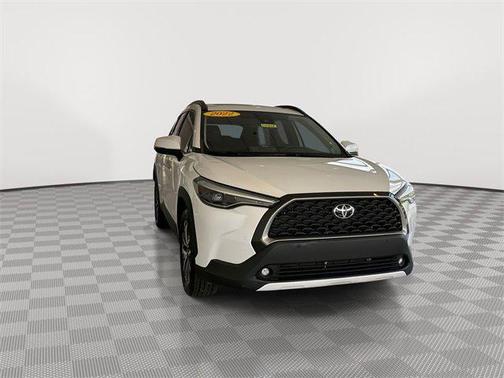 2022 Toyota Corolla Cross XLE