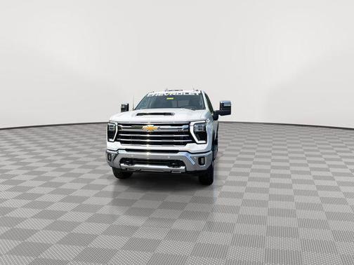 Summit White 2025 Chevrolet Silverado 3500 LTZ