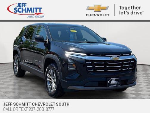 Mosaic Black Metallic 2025 Chevrolet Equinox 1LT