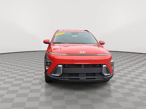 Soultronic Orange Pearl 2025 Hyundai KONA SEL