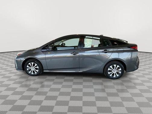 2019 Toyota Prius XLE
