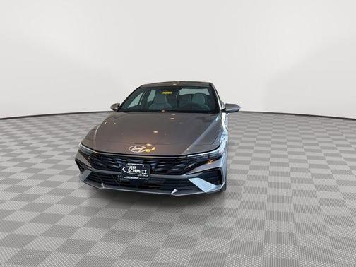 2025 Hyundai ELANTRA HEV Limited