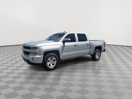 Silver Ice Metallic 2018 Chevrolet Silverado 1500 2LT