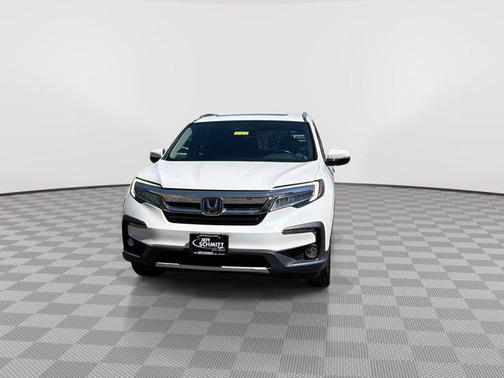 Platinum White Pearl 2020 Honda Pilot Touring 8-Passenger