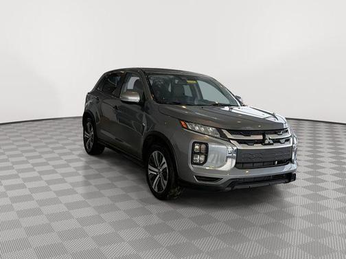 2025 Mitsubishi Outlander Sport SE