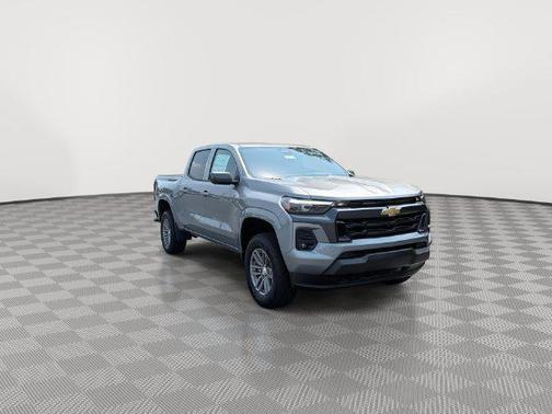 Sterling Gray Metallic 2026 Chevrolet Colorado LT