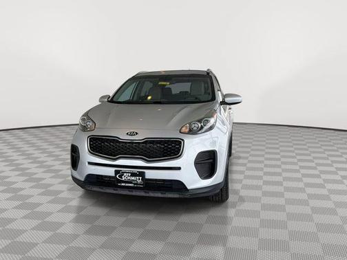 Sparkling Silver 2017 Kia Sportage LX