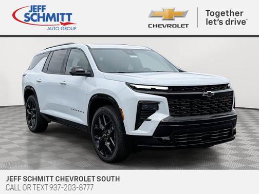 Polar White Tricoat 2026 Chevrolet Traverse RS