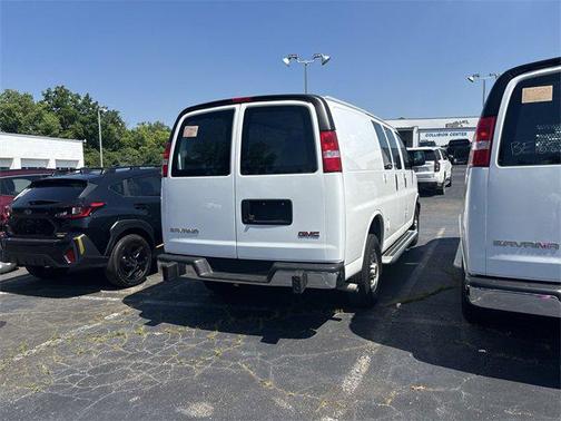 2023 GMC Savana 2500 Work Van