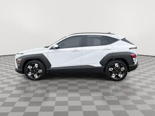Atlas White 2024 Hyundai KONA SEL