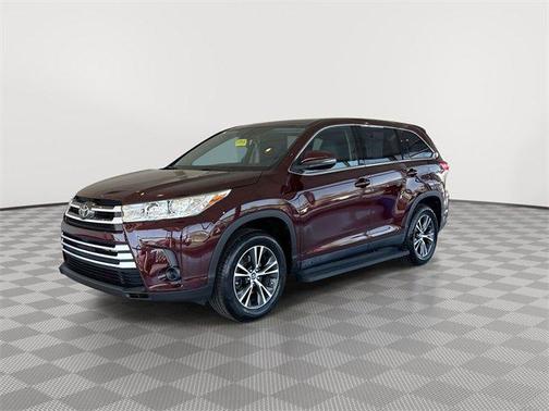 2019 Toyota Highlander LE I4