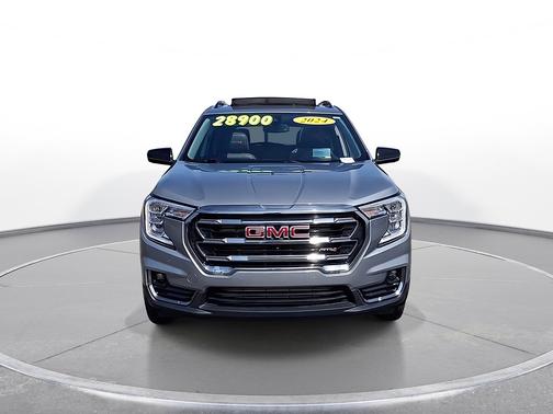 Sterling Metallic 2024 GMC Terrain AWD 4dr AT4