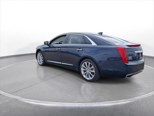 2015 Cadillac XTS 4dr Sdn Luxury FWD