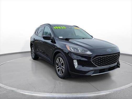 2020 Ford Escape SEL FWD